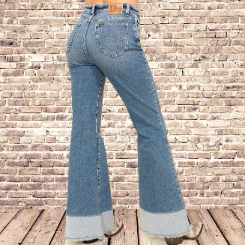 Lee Vintage Modern 28 Bell Bottom Flare Jeans NWT - Picture 2 of 16